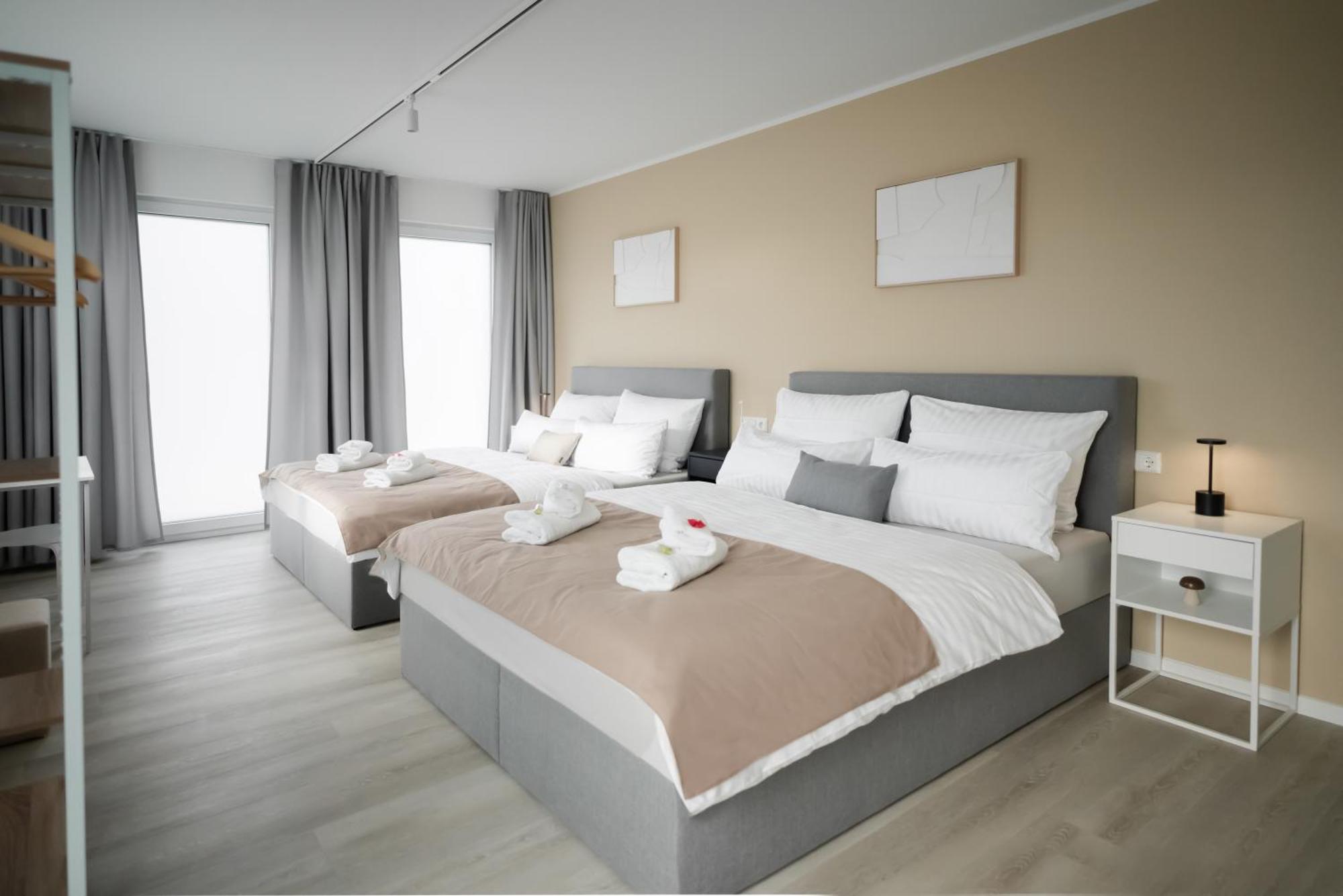 Lamiacasa Grande 140Qm Family-Business Groups-Airport-Fair-Uni-Base Apartment Stuttgart Bagian luar foto
